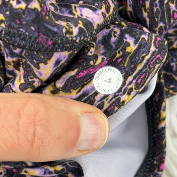 Lululemon Invigorate High-Rise Tight 25" Topography Multi - Picture 5 of 6